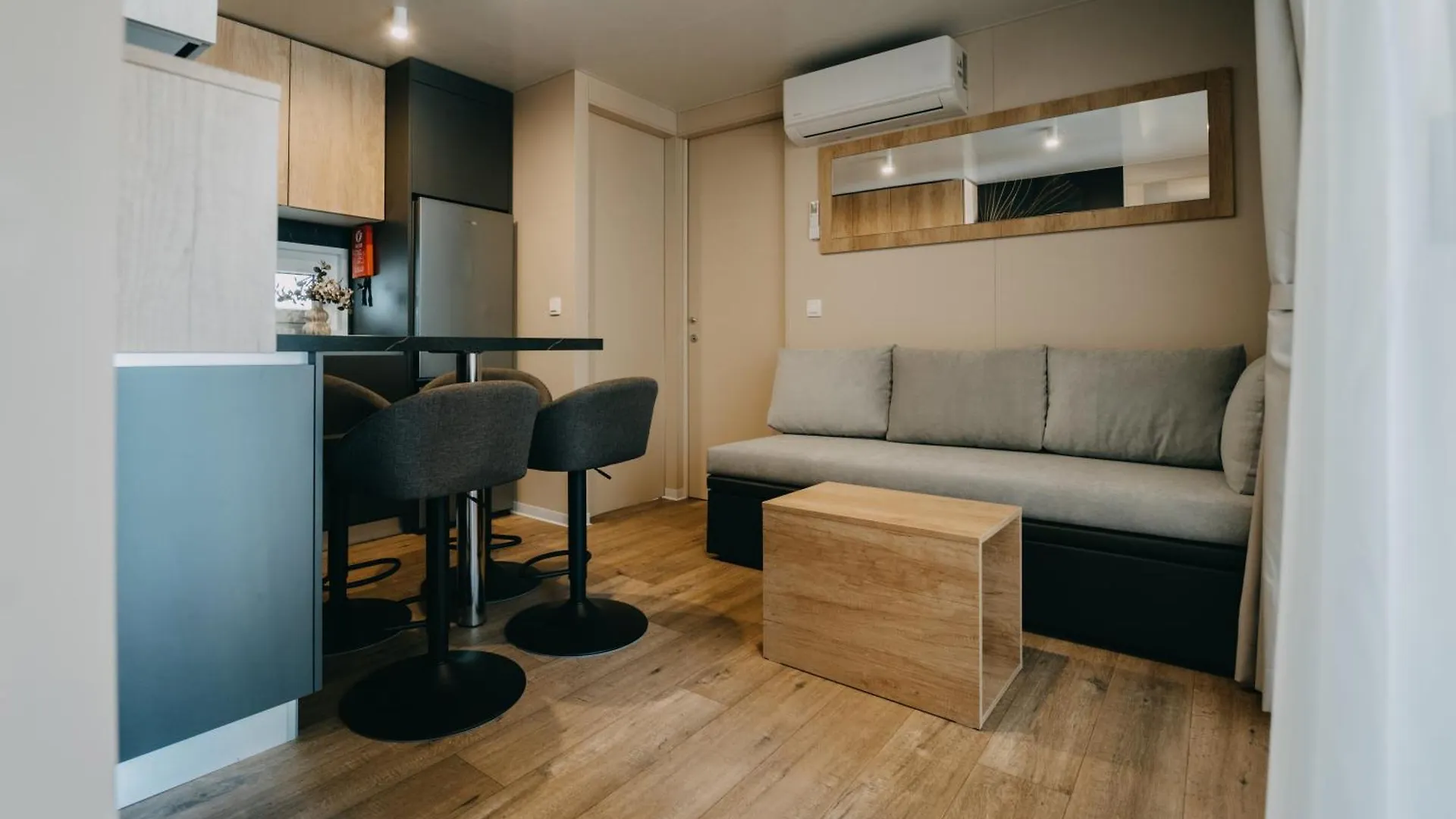 Hary House Mobile Home Biograd Na Moru